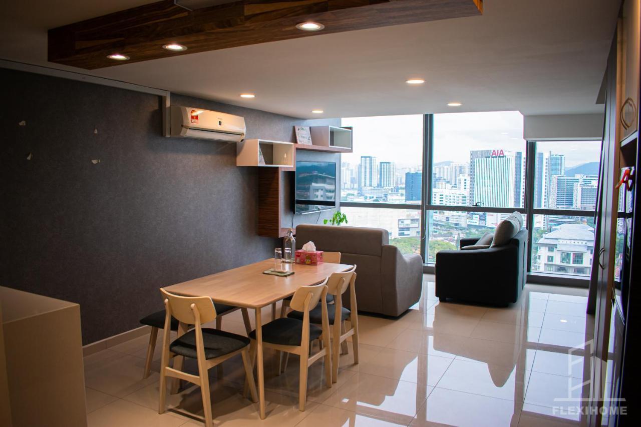 Netflix-Pinnacle Pj, Fantastic City View, 1-6 Guests Designed Duplex Home By Flexihome-My Петалинг-Джая Экстерьер фото