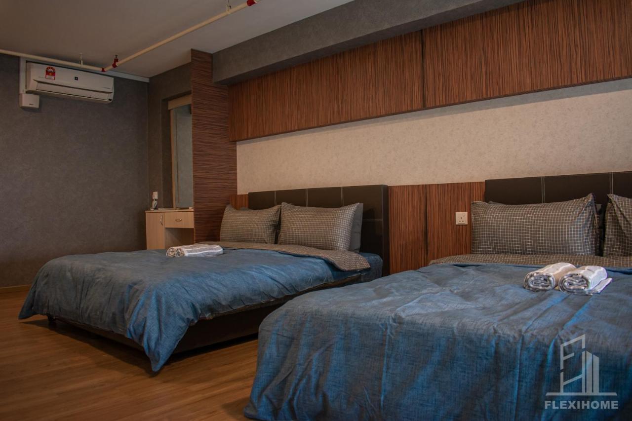 Netflix-Pinnacle Pj, Fantastic City View, 1-6 Guests Designed Duplex Home By Flexihome-My Петалинг-Джая Экстерьер фото